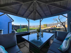 Photo 18- click for photo gallery